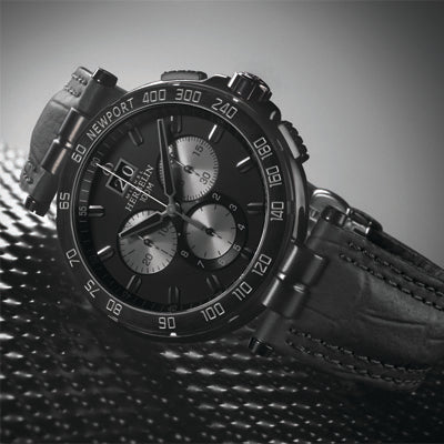 | Chronograph |